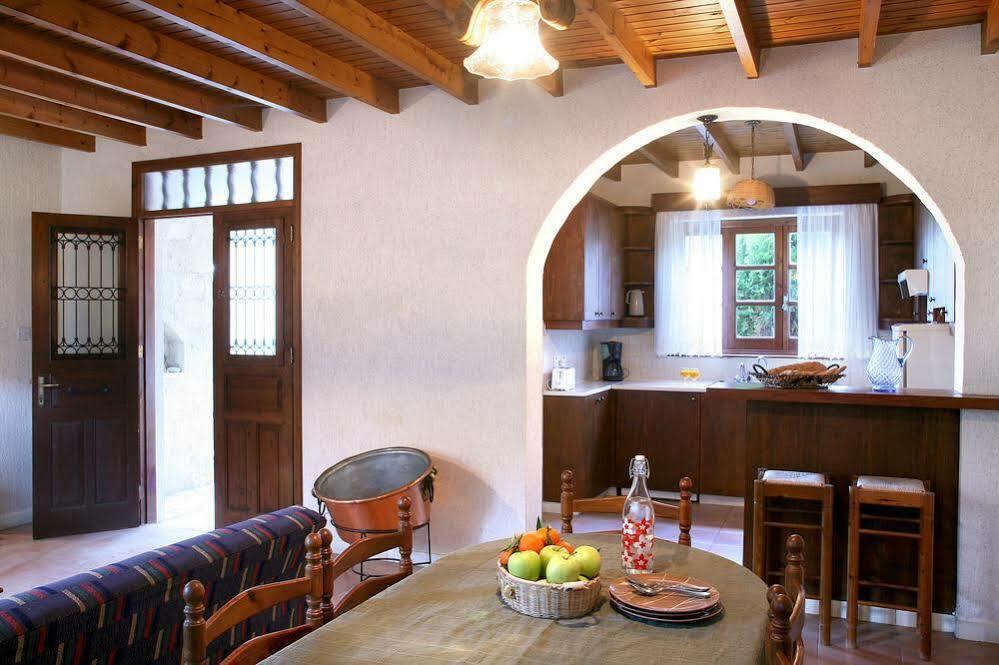 Anna Maria Villa Miliou Exterior foto